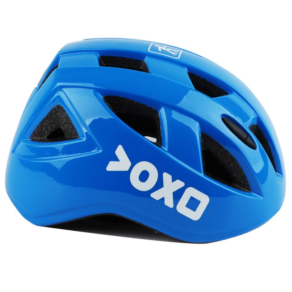 Integrally-molded Cycling Helmet for Kids.